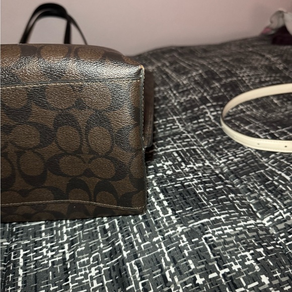 Coach Mollie Tote Bag - Picture 8 of 11